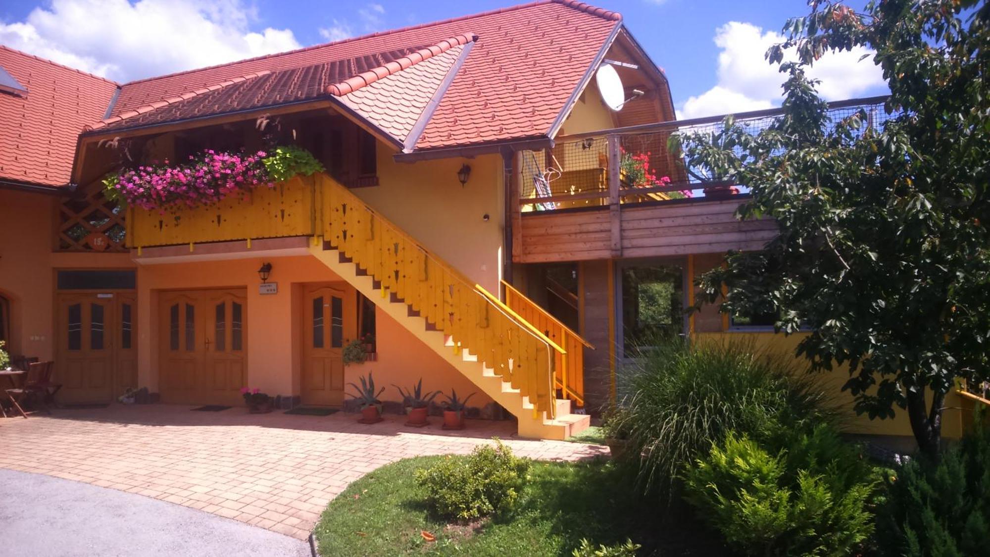 Apartment Beli Zajec Mozirje Bagian luar foto